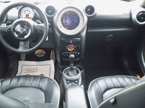 Used 2011 MINI Cooper Countryman S image 6