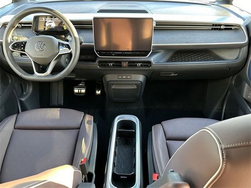 New 2025 Volkswagen ID. Buzz Pro S image 21