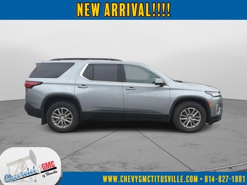 Used 2023 Chevrolet Traverse LT AWD/4WD image 5