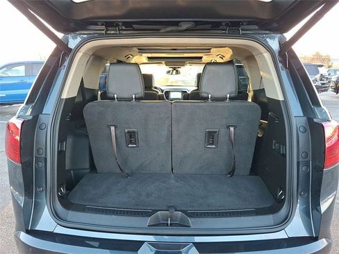 Certified 2019 GMC Acadia Denali w/ Technology Package image 26