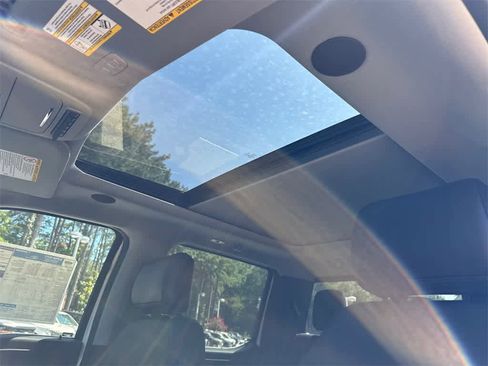 New 2025 Ford F250 Lariat w/ Lariat Ultimate Package image 34