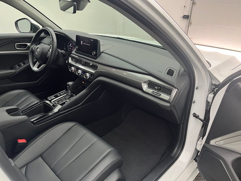 Used 2023 Acura Integra FWD image 32