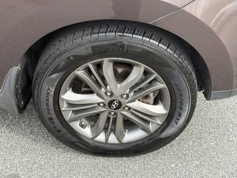 Used 2014 Hyundai Tucson SE FWD image 12