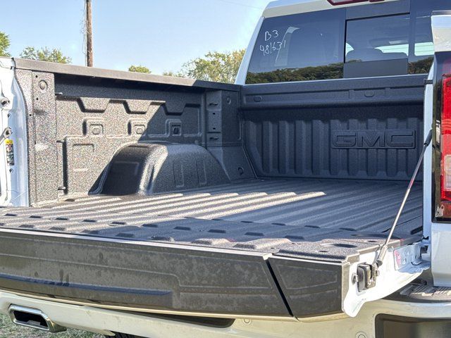 New 2026 GMC Sierra 1500 Denali w/ Denali Reserve Package AWD/4WD image 10