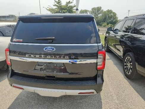 Used 2023 Ford Expedition Limited AWD/4WD image 8