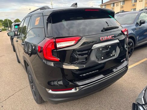 Used 2024 GMC Terrain AT4 w/ LPO, Floor Liner Package AWD/4WD image 5