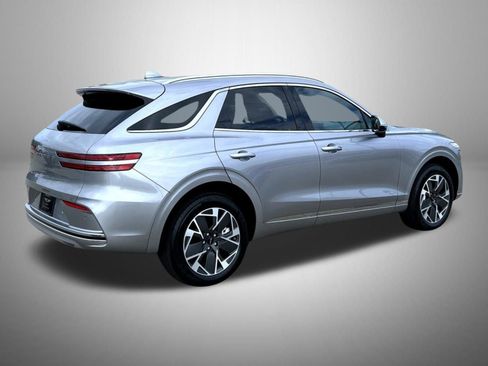 Used 2026 Genesis Electrified GV70 image 5