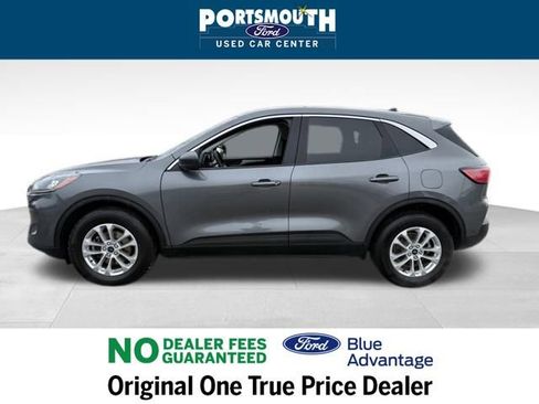 Used 2022 Ford Escape SE w/ Convenience Package image 2