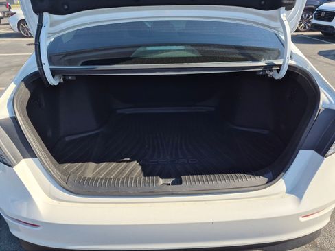 Certified 2023 Honda Accord EX image 28