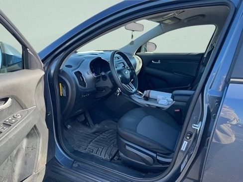 Used 2015 Kia Sportage LX FWD image 18