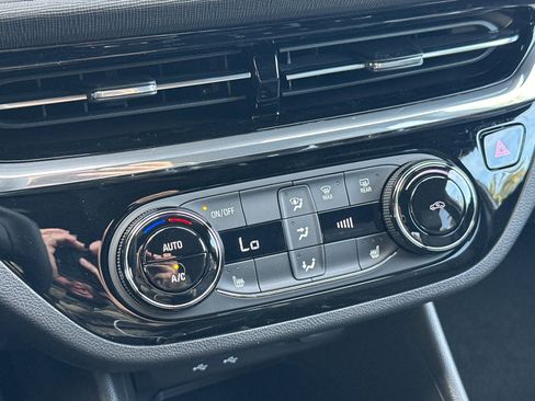New 2026 Buick Envista Sport Touring w/ Convenience I Package FWD image 20