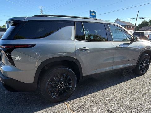 New 2026 Chevrolet Traverse LT image 5