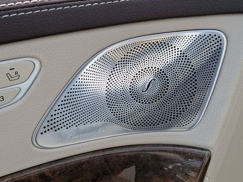 Used 2015 Mercedes-Benz S 550 Sedan image 13