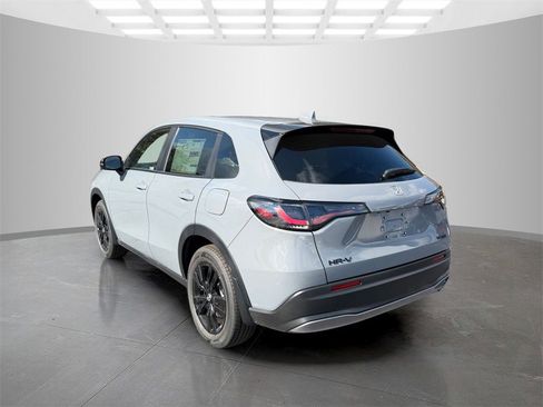 New 2026 Honda HR-V Sport image 4