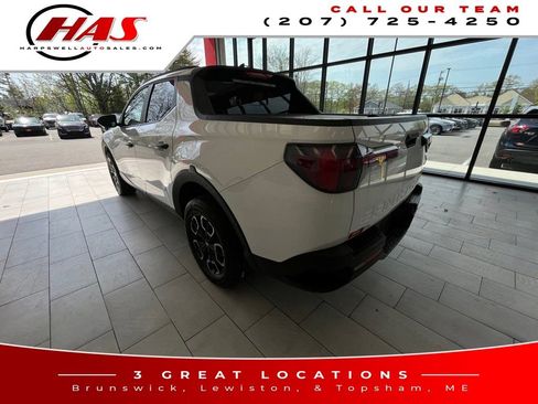 Used 2024 Hyundai Santa Cruz SEL w/ Activity Package AWD/4WD image 3