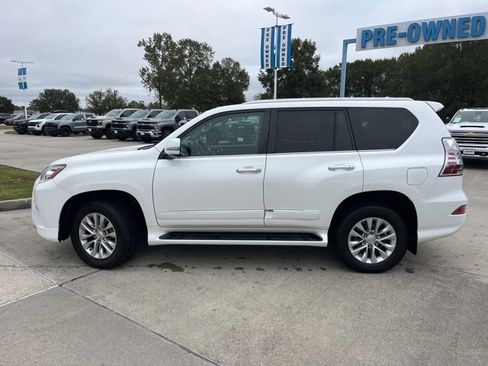 Used 2018 Lexus GX 460 460 image 3