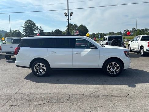 Used 2025 Ford Expedition Max Active RWD image 21