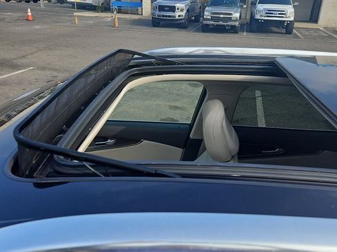 Used 2020 Lincoln Nautilus Reserve image 19