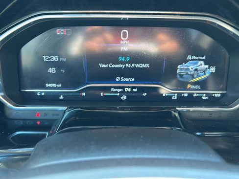 Used 2024 Chevrolet Silverado 2500 LT image 14