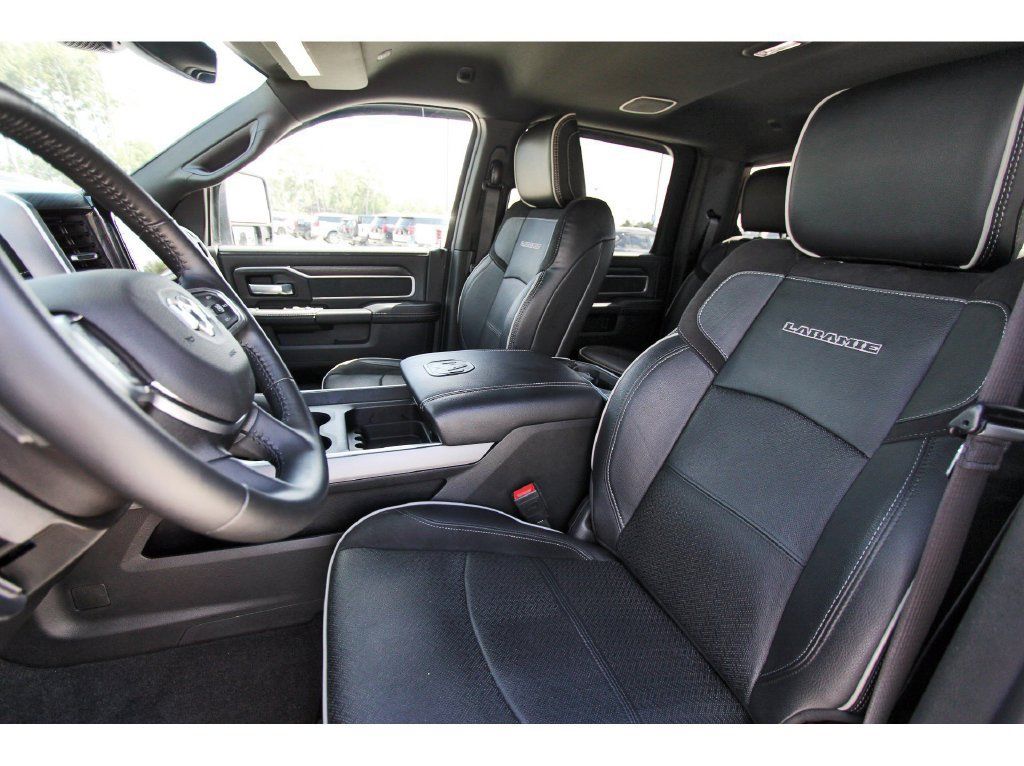 Used 2024 RAM 2500 Laramie w/ Night Edition AWD/4WD image 29