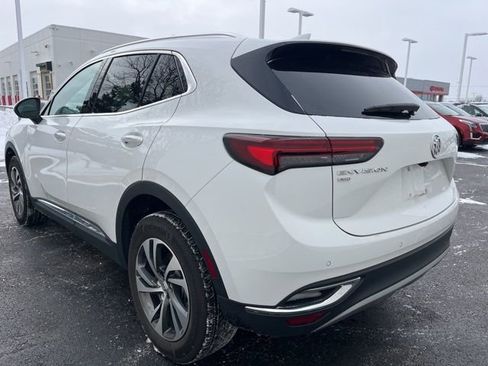 Used 2022 Buick Envision Essence w/ Safety Package image 4