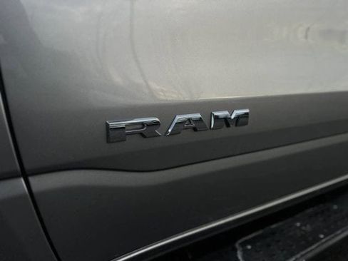 Used 2019 RAM 1500 Big Horn image 23