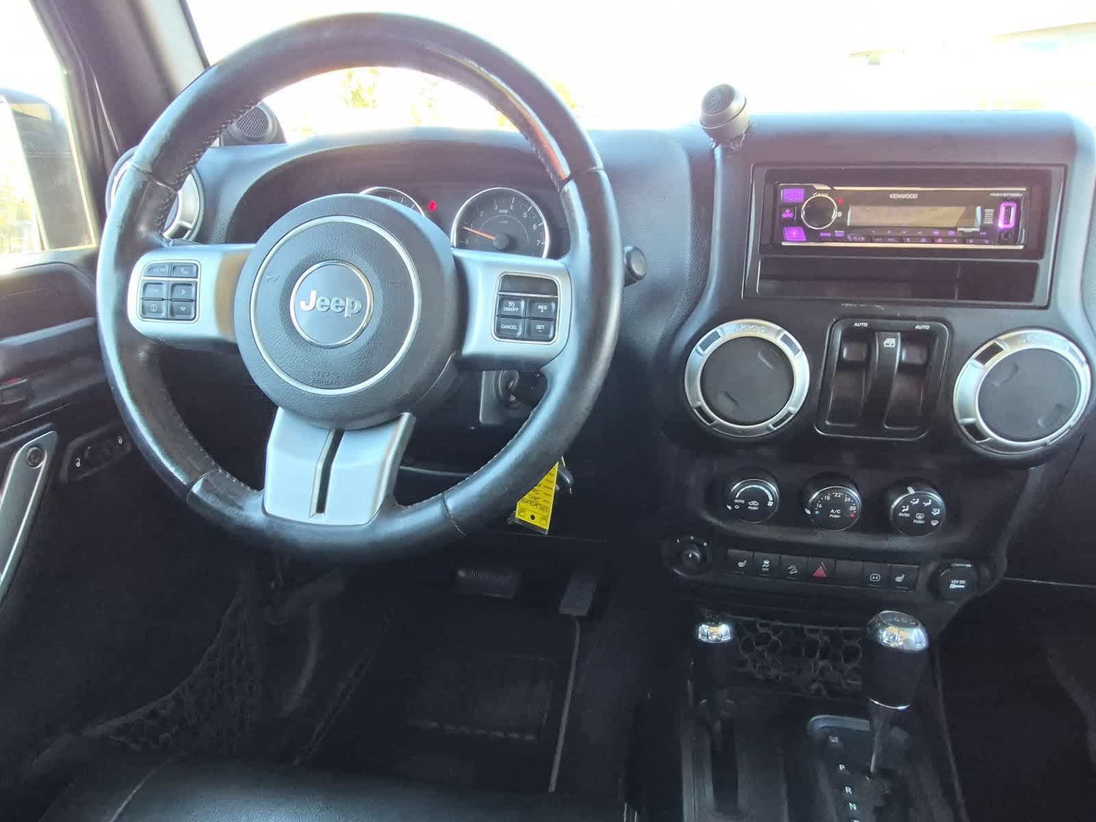 Used 2011 Jeep Wrangler Sahara w/ Dual Top Group AWD/4WD image 15