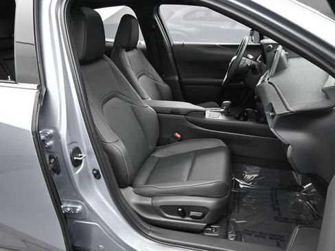 Used 2025 Lexus UX 300h AWD w/ Accessory Package (Z1) image 30