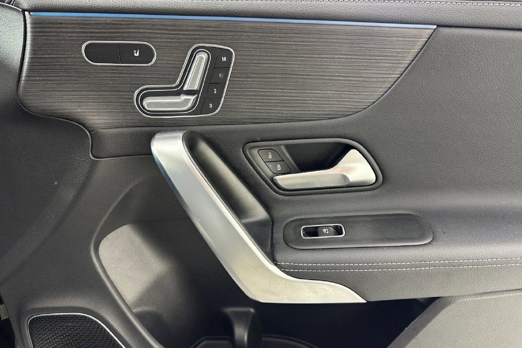 Certified 2023 Mercedes-Benz CLA 250 image 22