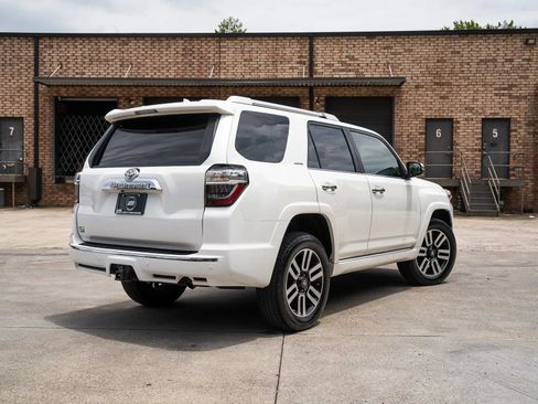 Used 2019 Toyota 4Runner Limited AWD/4WD image 2