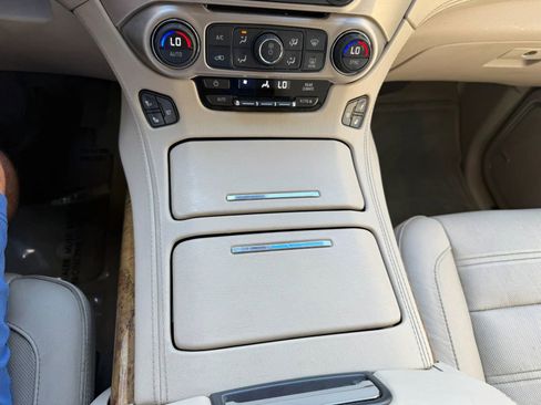 Used 2016 GMC Yukon Denali w/ Open Road Package image 17