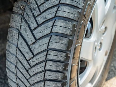 Used 2023 Ford Transit 250 148 High Roof Extended w/ Load Area Protection Package image 16