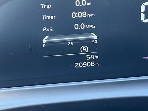 Used 2025 Kia Seltos S image 42