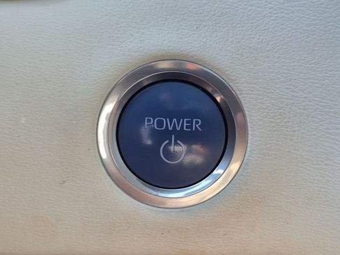 Used 2023 Toyota Sequoia Capstone AWD/4WD image 20