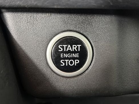 Certified 2023 Nissan Rogue SL w/ SL Premium Package image 30