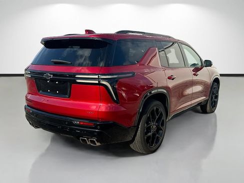 Used 2024 Chevrolet Traverse RS w/ LPO, Floor Liner Package FWD image 3