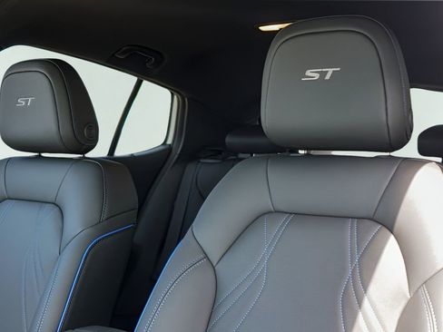 New 2026 Buick Envista Sport Touring w/ Convenience I Package image 10