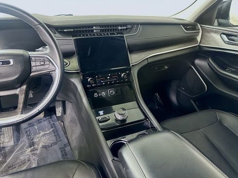 Used 2022 Jeep Grand Cherokee L Limited image 20