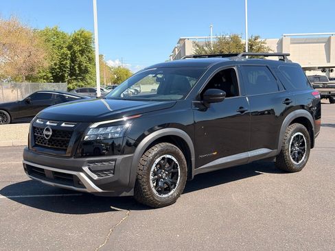 Certified 2025 Nissan Pathfinder Rock Creek AWD/4WD image 2