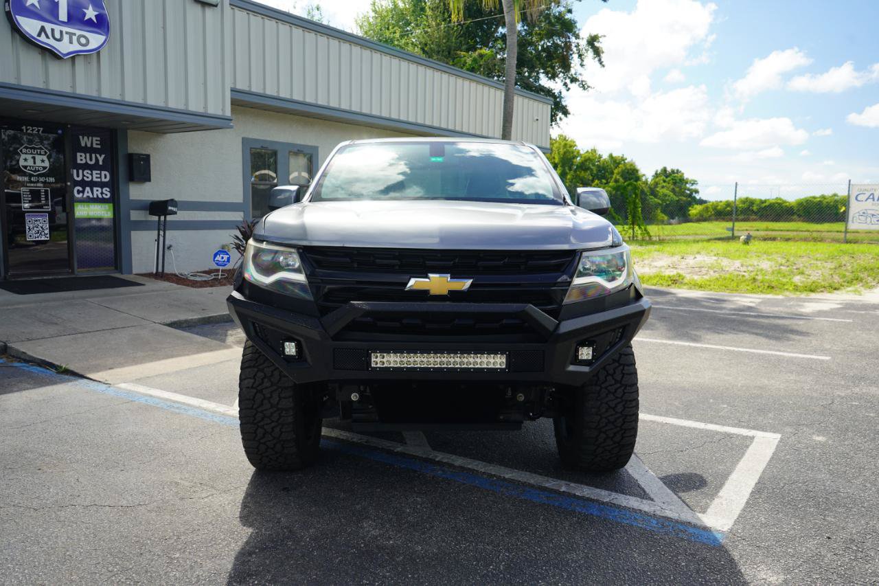 Used 2021 Chevrolet Colorado W/T w/ Custom Special Edition AWD/4WD image 2