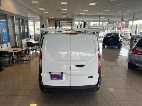 Used 2018 Ford Transit Connect XL FWD image 10