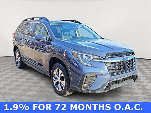 Certified 2025 Subaru Ascent Premium image 3