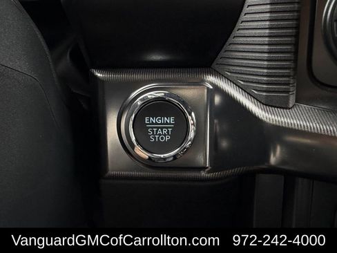Used 2025 Ford F150 Raptor AWD/4WD image 24