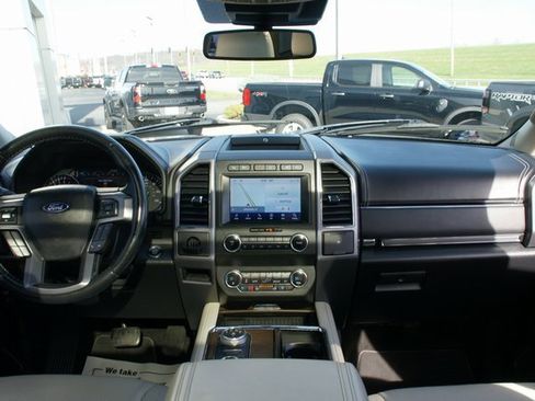 Used 2020 Ford Expedition Platinum image 38