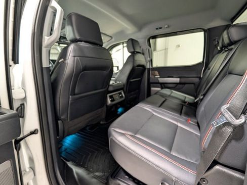 Used 2024 Ford F250 Lariat image 18