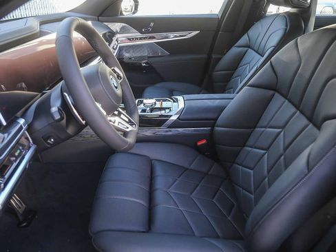New 2026 BMW 750e xDrive w/ Premium Package AWD/4WD image 14