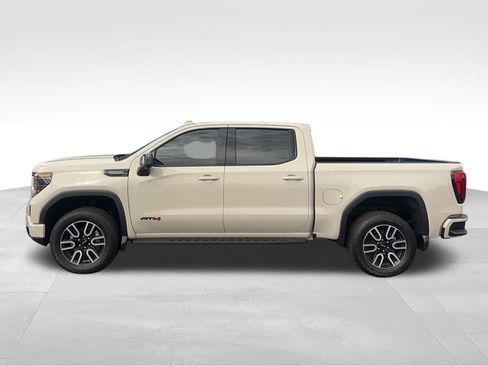 Used 2026 GMC Sierra 1500 AT4 w/ AT4 Premium Package AWD/4WD image 4