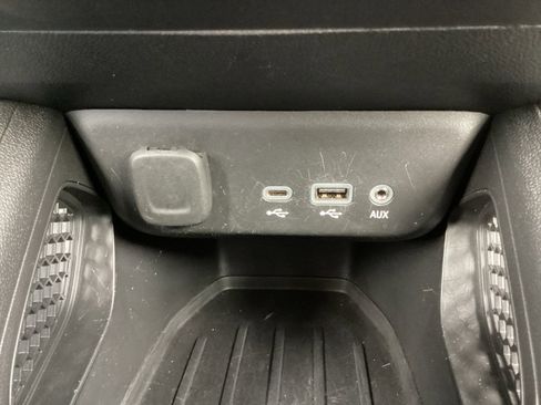 Used 2023 Chevrolet TrailBlazer LS image 23