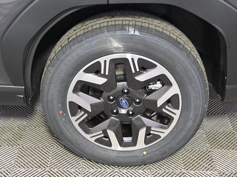 Certified 2026 Subaru Forester Premium AWD/4WD image 20