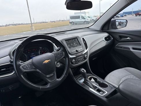 Used 2019 Chevrolet Equinox LT image 11